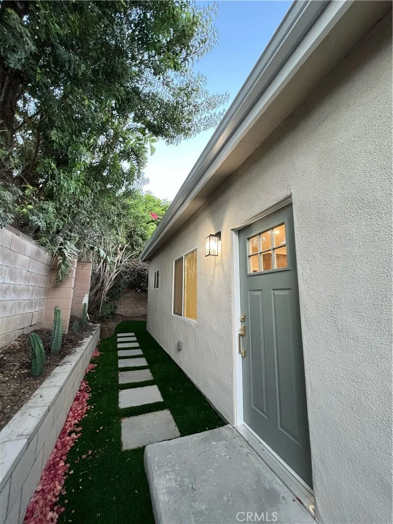 ENTRYWAY