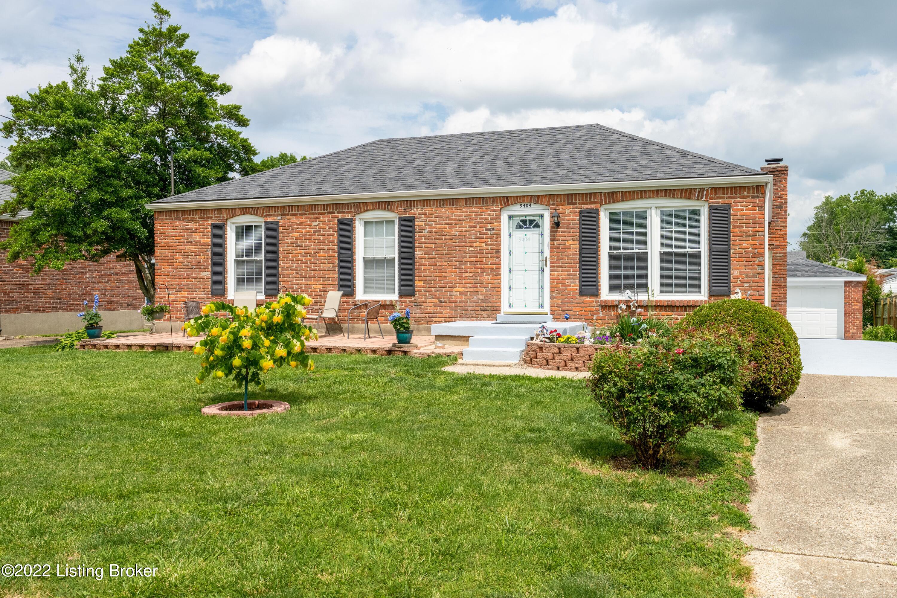 9404 Fairground Road Louisville, KY 40291 - Photo 33 of 34 9404 Fairgrounds Rd-33