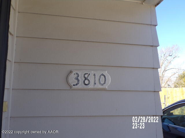 3810 Gables Street Amarillo, TX 79110 - Photo 3 of 3 a close up of a street sign