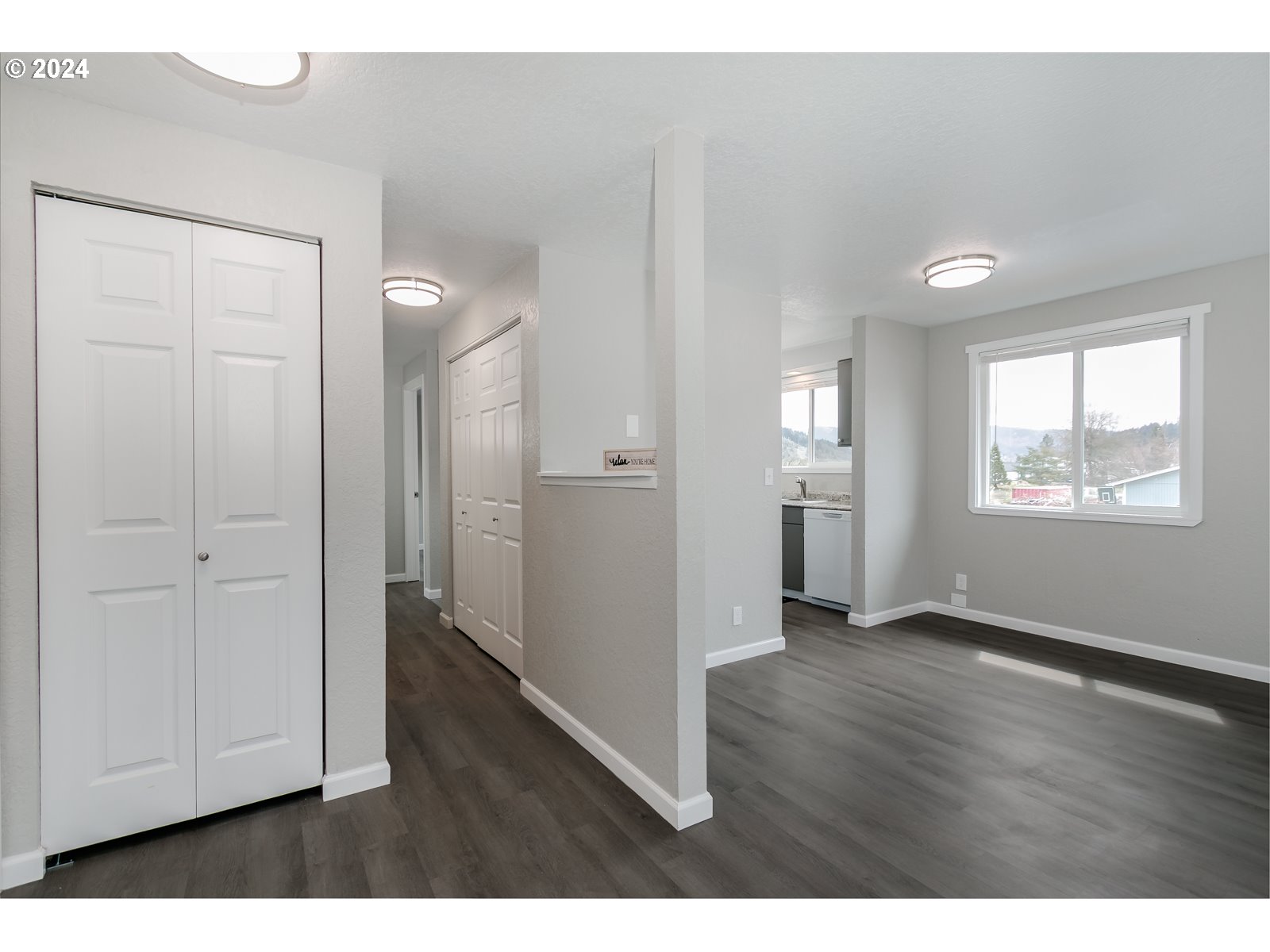 924 South Comstock Road Sutherlin, OR 97479 - Photo 13 of 26 Gallery Image 13