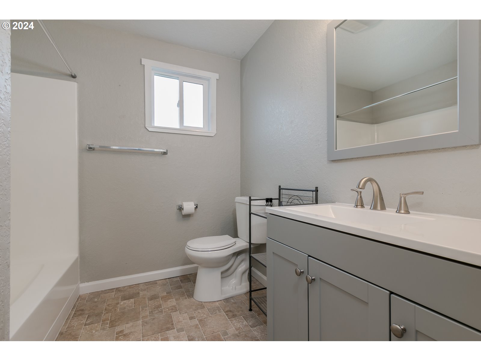 924 South Comstock Road Sutherlin, OR 97479 - Photo 20 of 26 Gallery Image 20