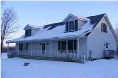 6316 Centerline Road Saranac, MI 48881 - Photo 1 of 7 Primary Photo