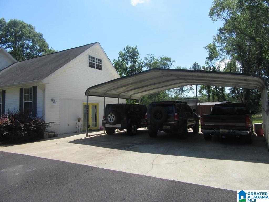 61 Swan Lane Talladega, AL 35160 - Photo 6 of 50