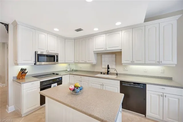 $14,000 | 1004 5th Street South, Unit 502, Naples, FL 34102