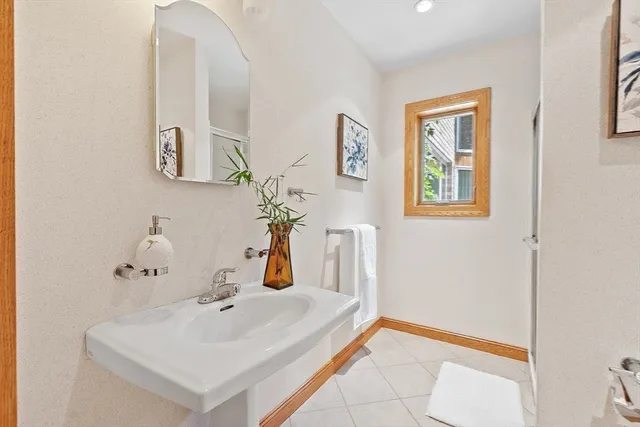 $5,990,000 | 16 Solomon Pierce Road, Lexington, MA 02420