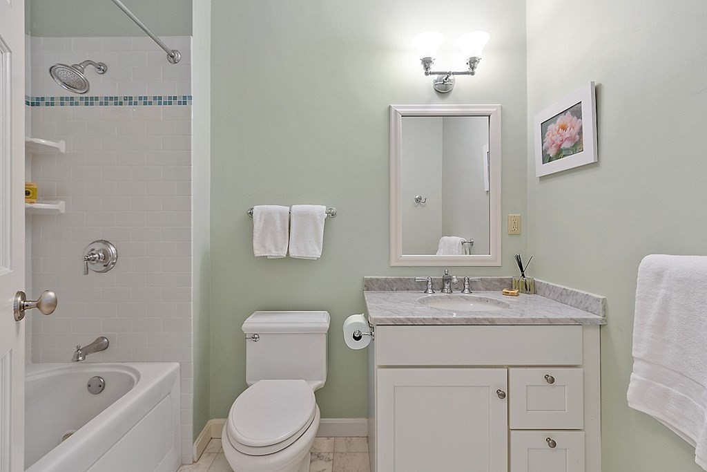 100 Keyes Road, Unit 215 Concord, MA 01742 - Photo 17 of 24 Gallery Image 17
