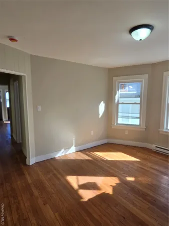 $2,300 | 25 Roosevelt Avenue, Unit 2, Poughkeepsie, NY 12601