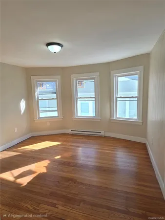 $2,300 | 25 Roosevelt Avenue, Unit 2, Poughkeepsie, NY 12601