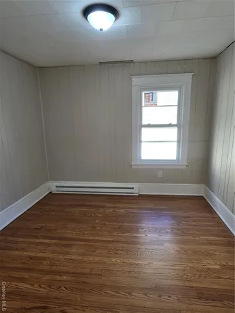 $2,300 | 25 Roosevelt Avenue, Unit 2, Poughkeepsie, NY 12601