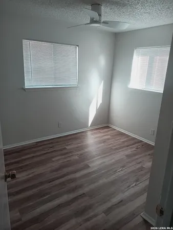 $1,550 | 7526 Valley Oak, Live Oak, TX 78233