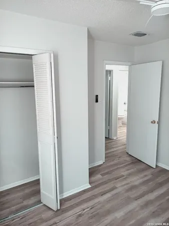 $1,450 | 7526 Valley Oak, Live Oak, TX 78233