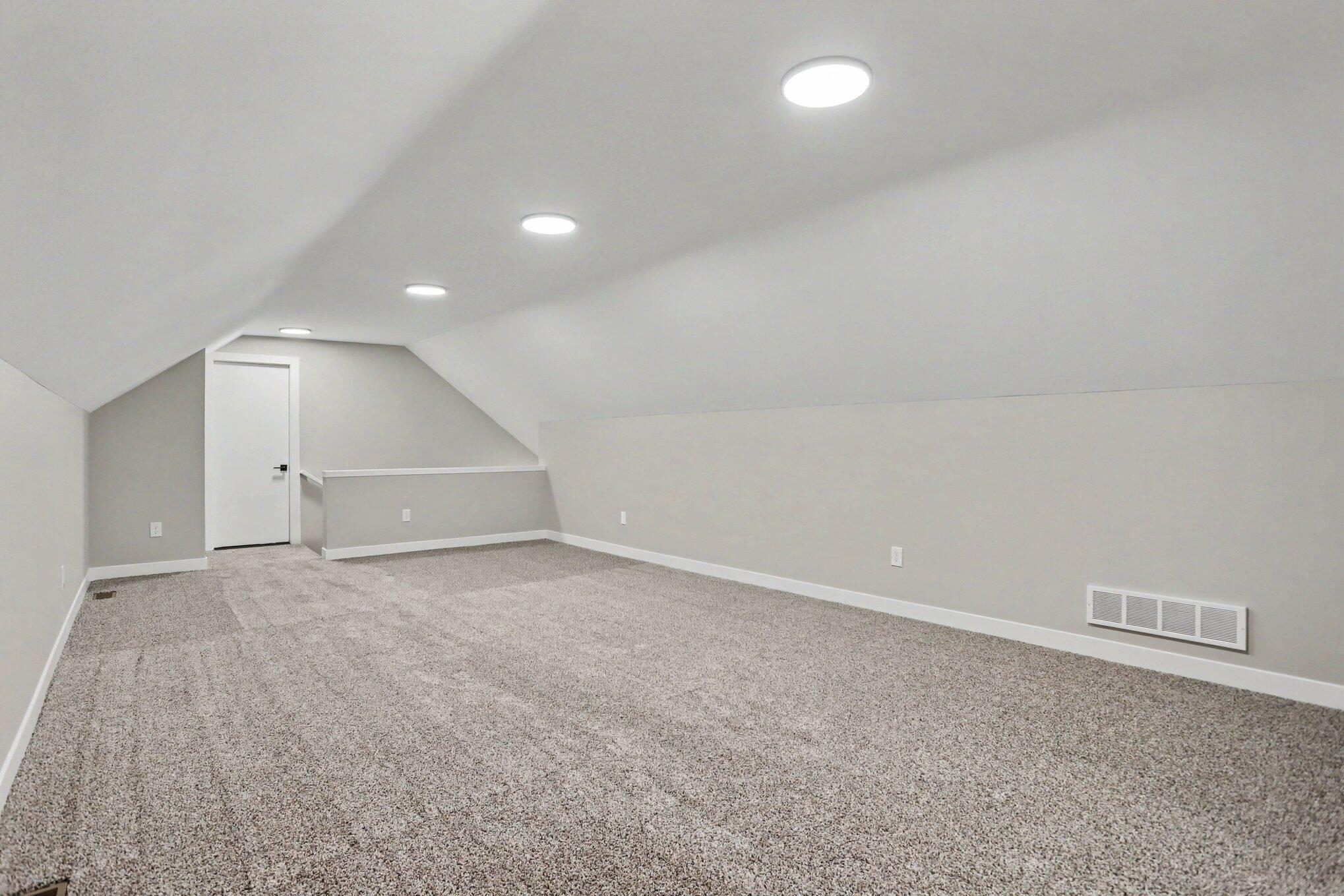 20160 Parkway Avenue Three Rivers, MI 49093 - Photo 12 of 17 012_file_6146