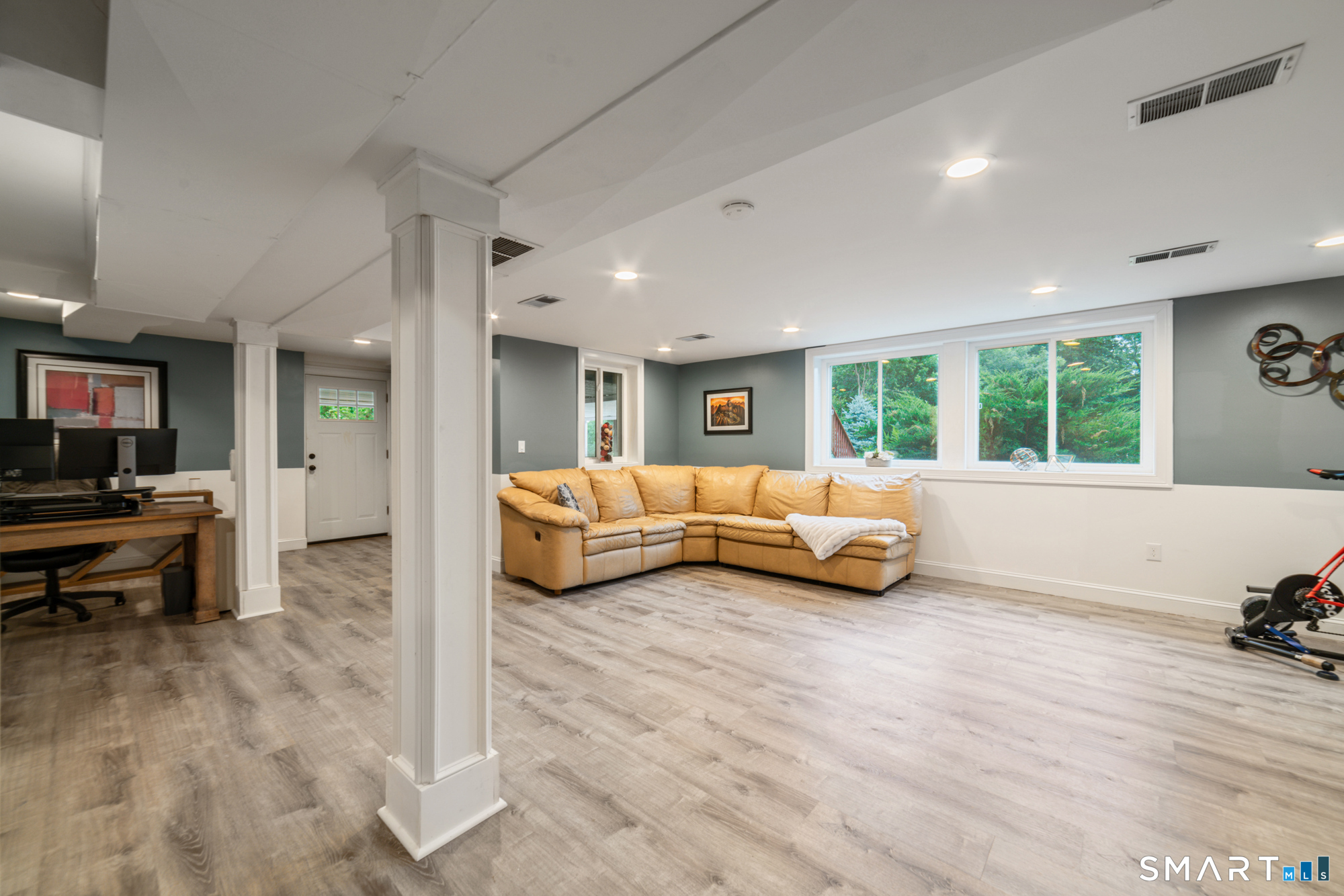 76 Bryan Hill Road Milford, CT 06460 - Photo 22 of 37