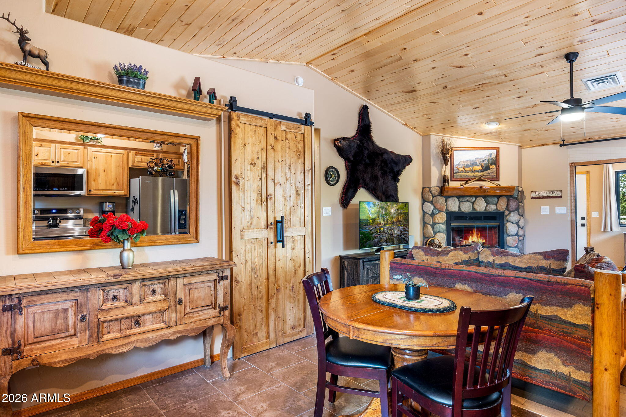 2336 Buffalo Loop Overgaard, AZ 85933 - Photo 13 of 41 DINING/GREAT ROOM