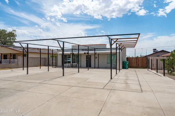 $375,000 | 8215 East 6th Avenue, Mesa, AZ 85208