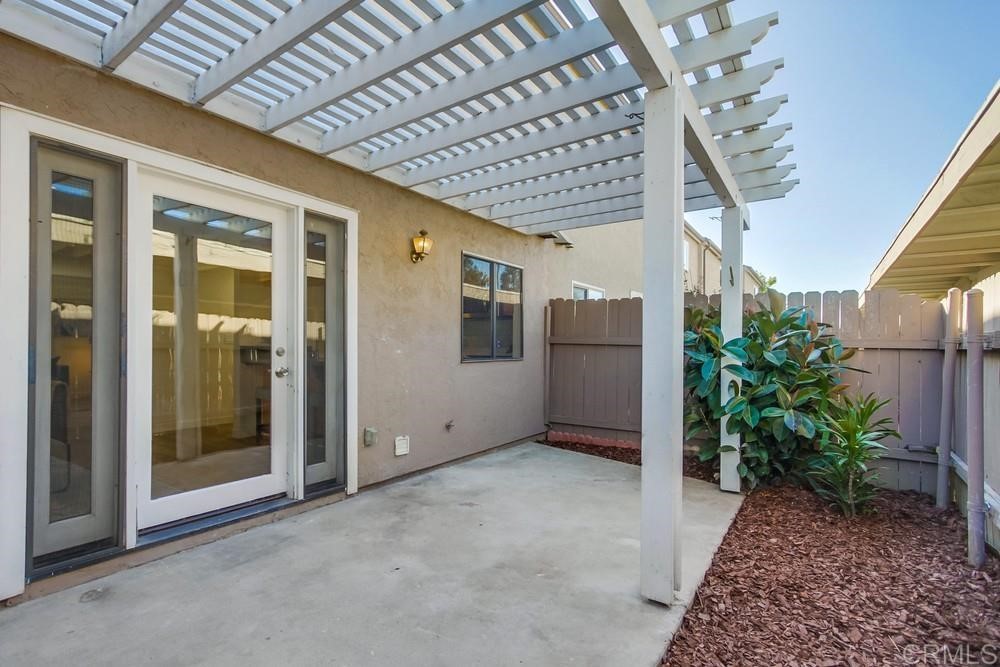 11941 Royal Road, Unit A El Cajon, CA 92021 - Photo 23 of 28 a big room with closet