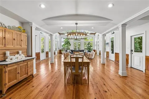 $1,299,000 | 480 Chase Court East, Mandeville, LA 70448