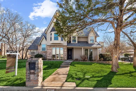 $599,999 | 4705 Villa Vera Drive, Arlington, TX 76017