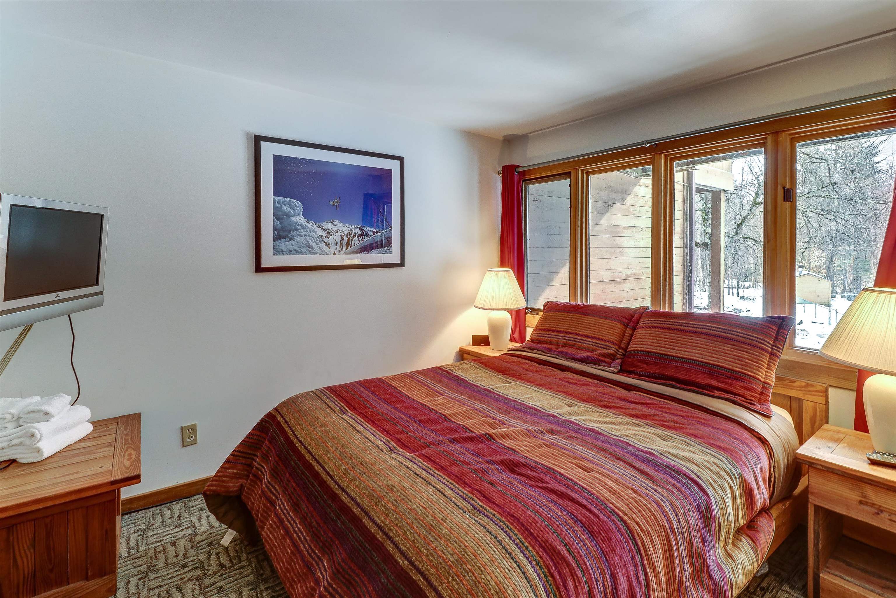 232 Grand Hollow Road, Unit 12 Warren, VT 05674 - Photo 12 of 38 Gallery Image 12