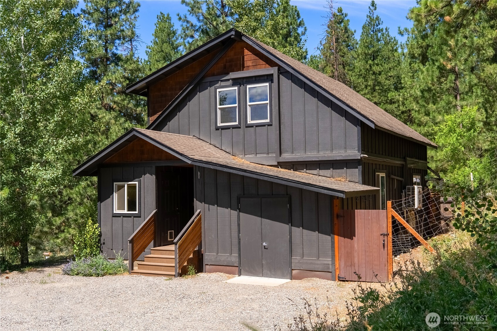 32 Crab Apple Road Winthrop, WA 98862 - Photo 4 of 38