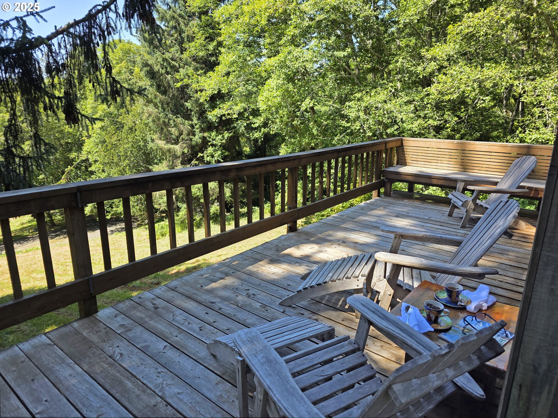 56100 High Point Road Otis, OR 97368 - Photo 15 of 47 a view of a balcony with wooden floor