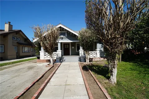 $699,998 | 1323 West 41st Street, Los Angeles, CA 90037