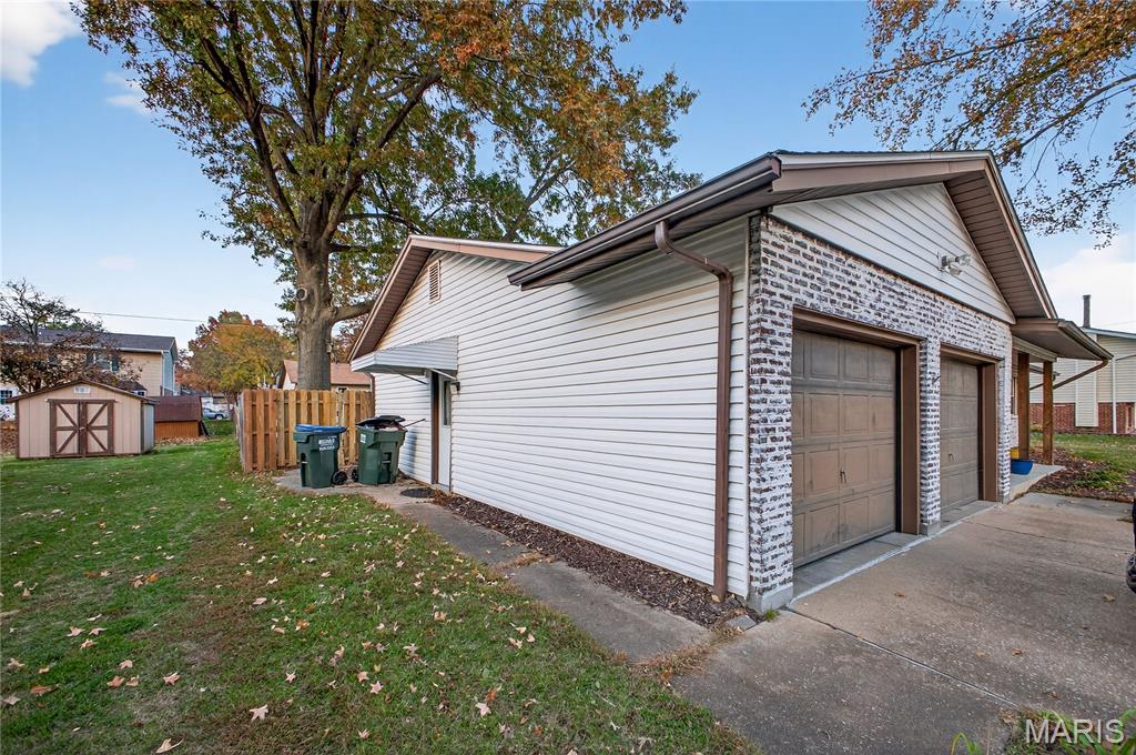 503 Mary Drive Waterloo, IL 62298 - Photo 2 of 48