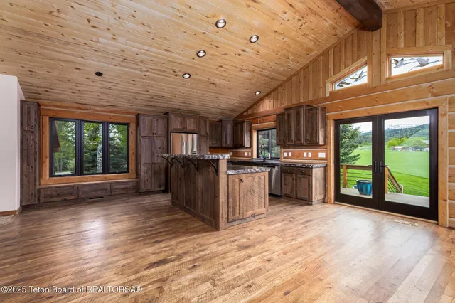 $2,550,000 | 1905 Beaver Drive, Alta, WY 83414
