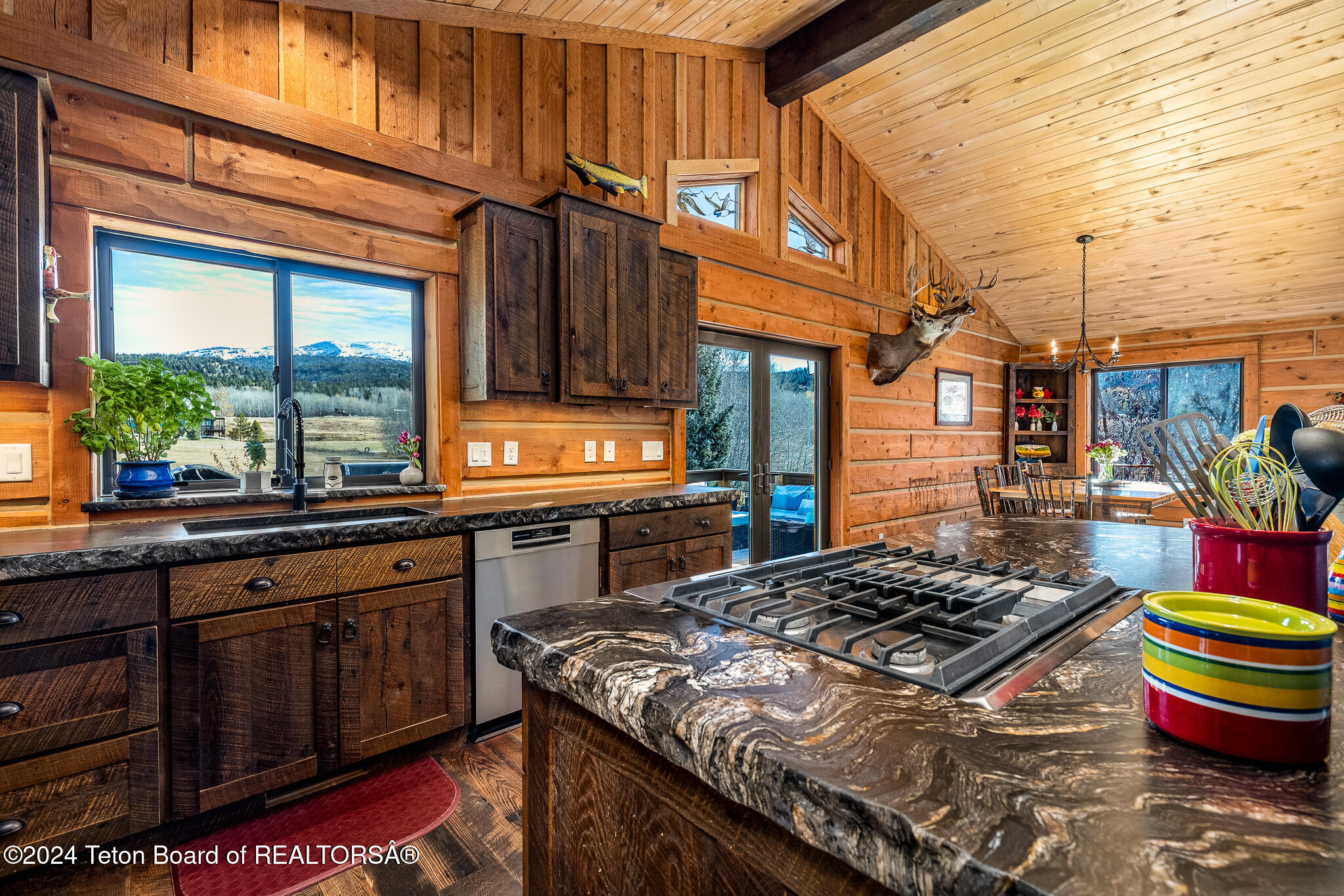1905 Beaver Drive Alta, WY 83414 - Photo 14 of 73 Kitchen