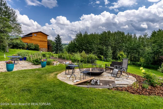 $2,550,000 | 1905 Beaver Drive, Alta, WY 83414