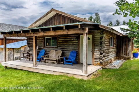 $2,550,000 | 1905 Beaver Drive, Alta, WY 83414