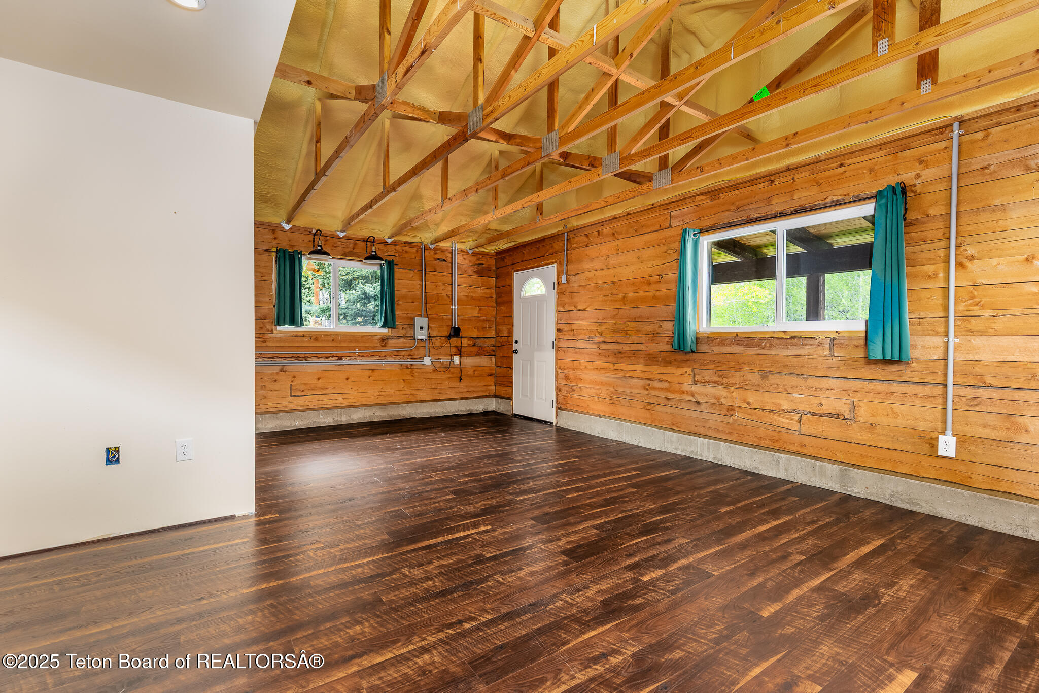 1905 Beaver Drive Alta, WY 83414 - Photo 63 of 73 Log Home Interior