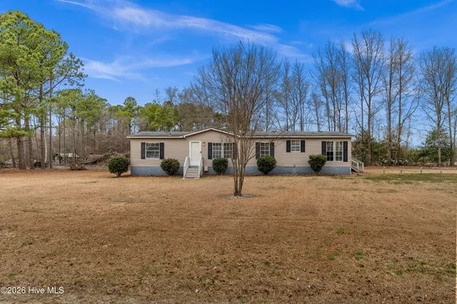 $194,500 | 155 Narcie Turner Lane, Pink Hill, NC 28572