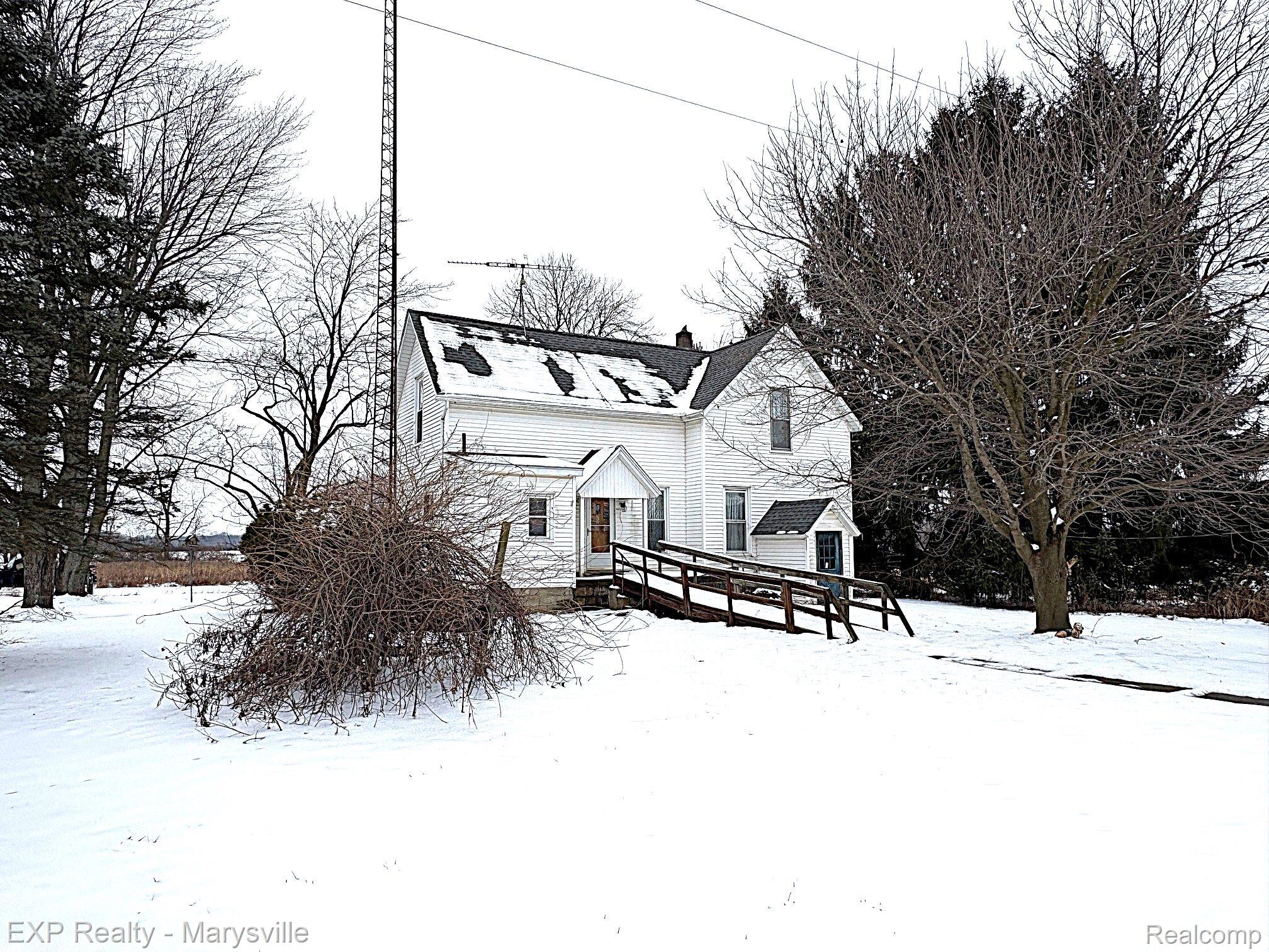 7070 Carson Road Yale, MI 48097 - Photo 2 of 19 Gallery Image 2