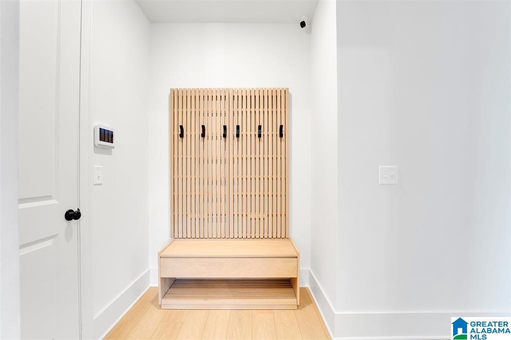 1032 Clifton Road Birmingham, AL 35244 - Photo 10 of 34 Gallery Image 10