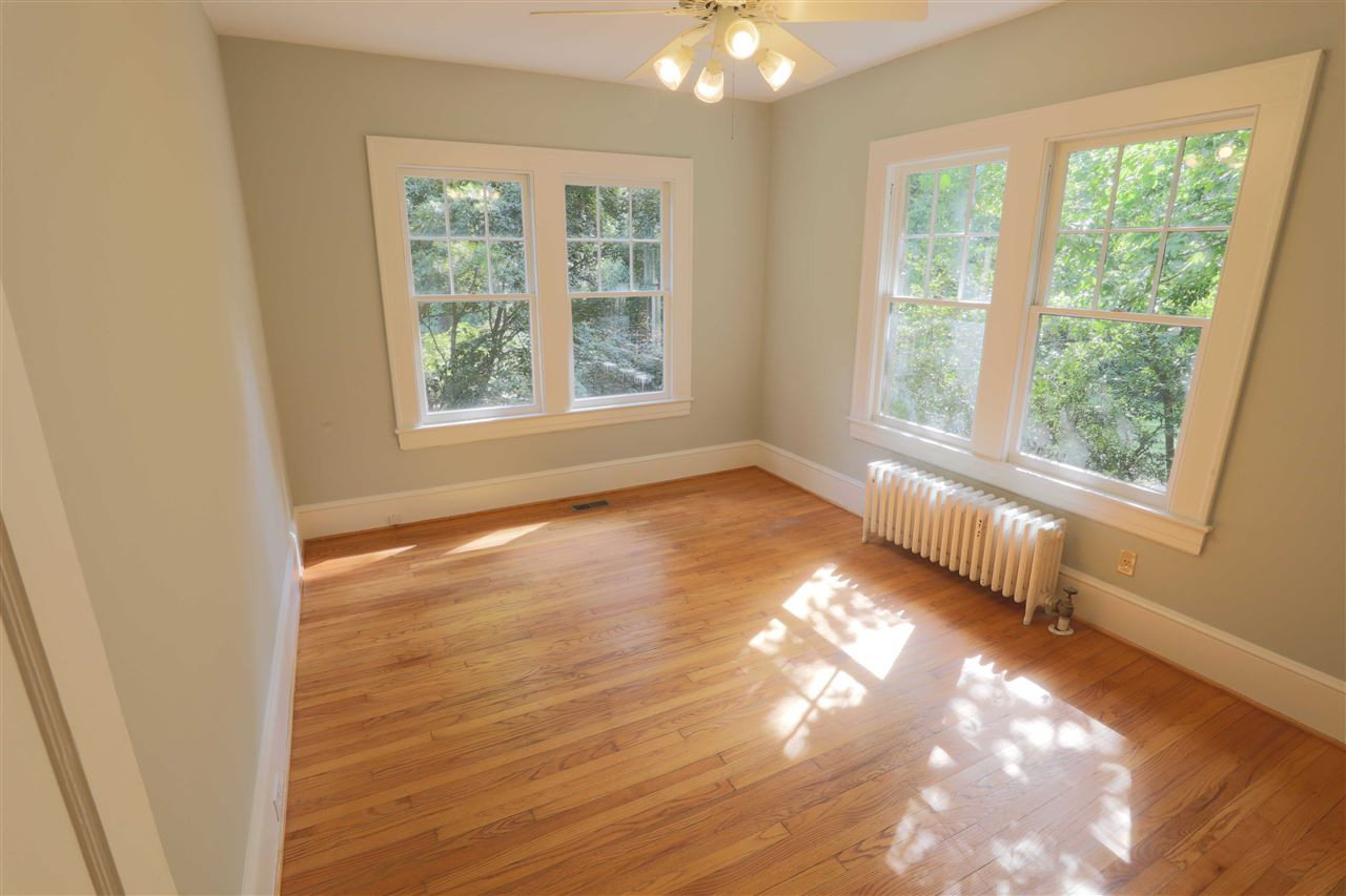 903 West Johnson Street Raleigh, NC 27605 - Photo 11 of 21 Bedroom