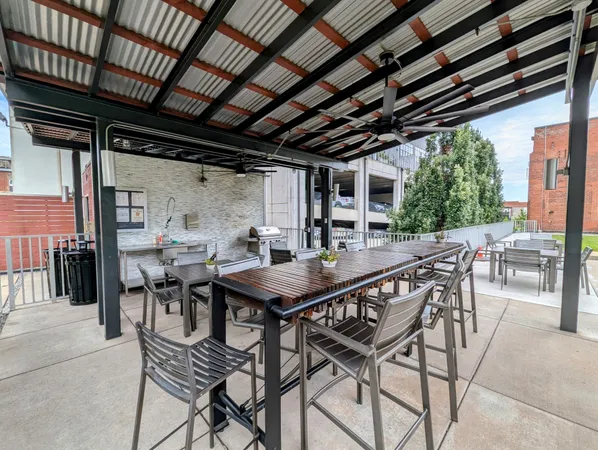 $2,450 | 1350 Rosa L Parks Boulevard, Unit 416, Nashville, TN 37208