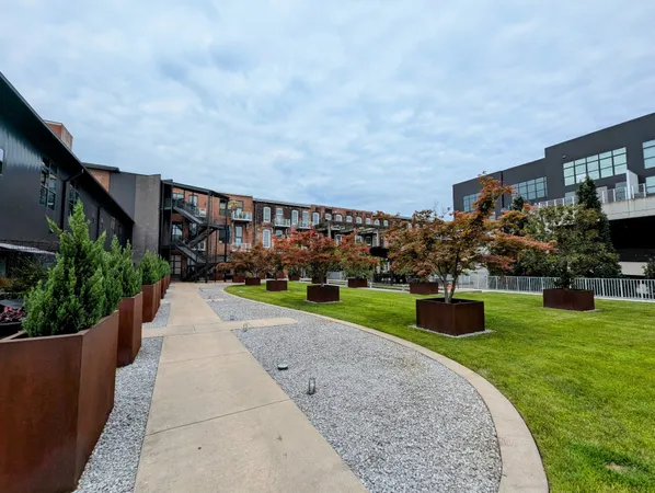 $2,450 | 1350 Rosa L Parks Boulevard, Unit 416, Nashville, TN 37208