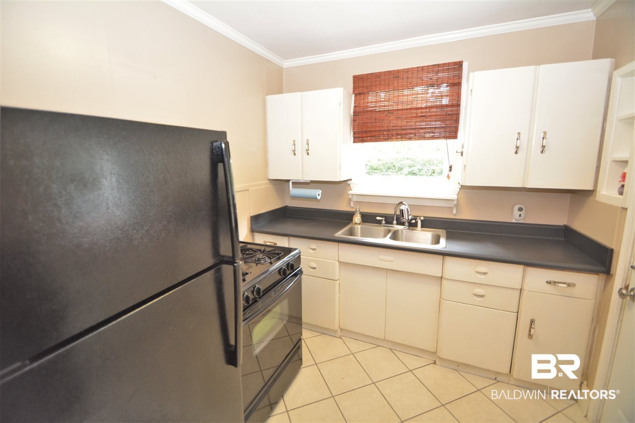 339 Azalea Circle West Mobile, AL 36608 - Photo 11 of 24