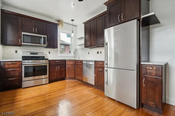 $4,800 | 82 Park Place, Unit 2, South Orange, NJ 07079