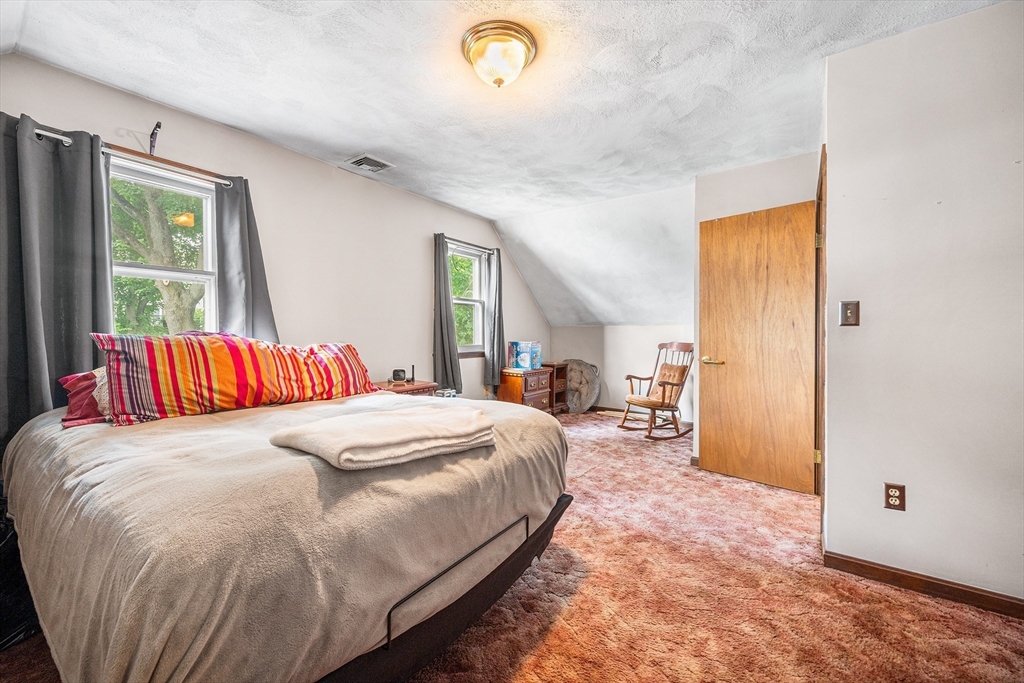 8 Myrtle Street Lynn, MA 01905 - Photo 21 of 36