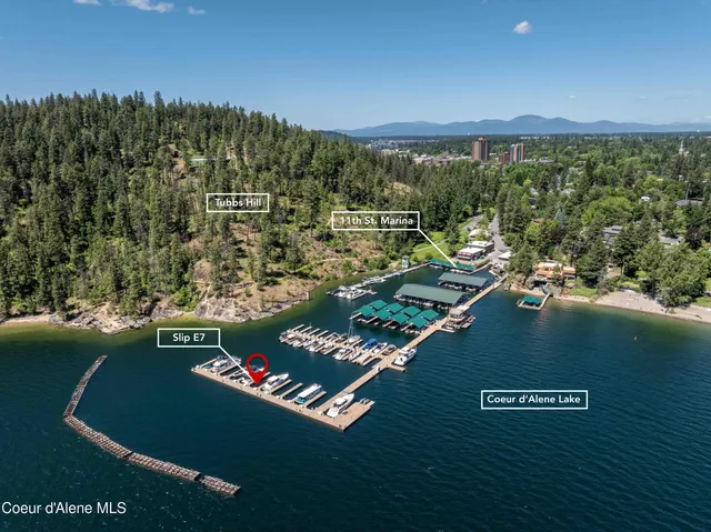 $300,000 | 1100 East Lakeshore Drive, Unit E7, Coeur D'Alene, ID 83814