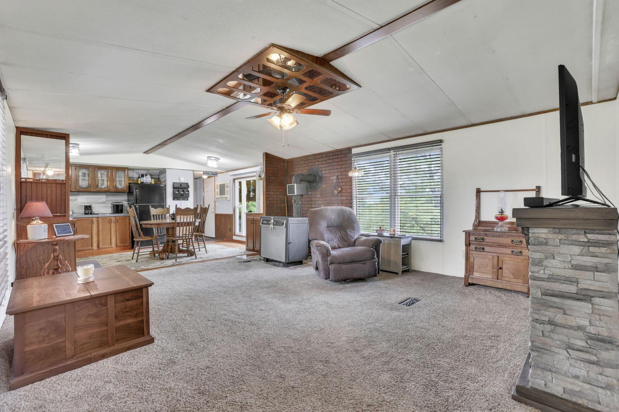 4570 Mainesville Road West Junction City, OH 43748 - Photo 9 of 53 Spacious Great Room