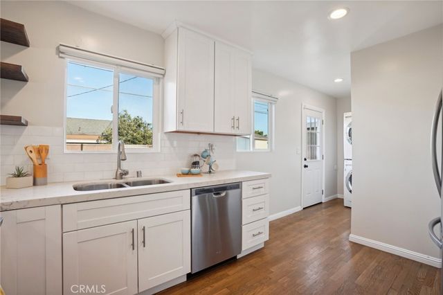 $975,000 | 11714 Wilkie Avenue, Hawthorne, CA 90250