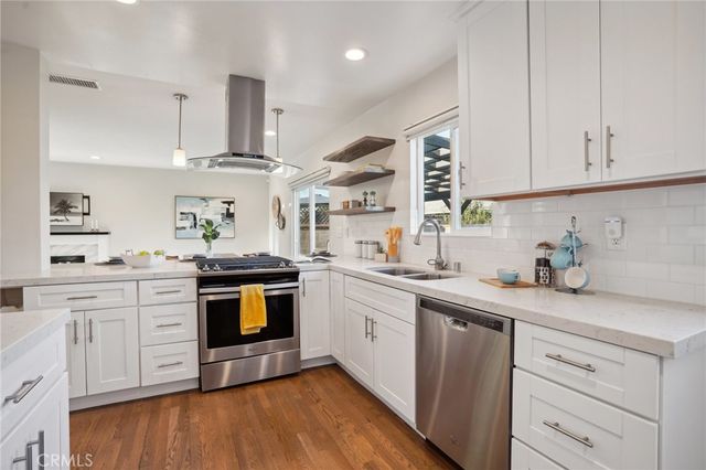 $975,000 | 11714 Wilkie Avenue, Hawthorne, CA 90250