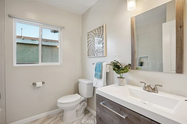 $975,000 | 11714 Wilkie Avenue, Hawthorne, CA 90250