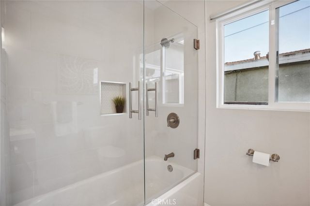 $975,000 | 11714 Wilkie Avenue, Hawthorne, CA 90250