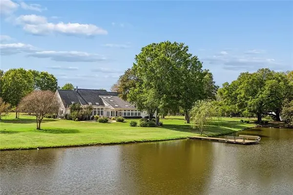 $1,585,000 | 11525 Oak Hill Lane, Folsom, LA 70437