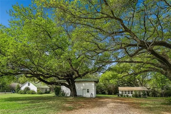 $1,585,000 | 11525 Oak Hill Lane, Folsom, LA 70437