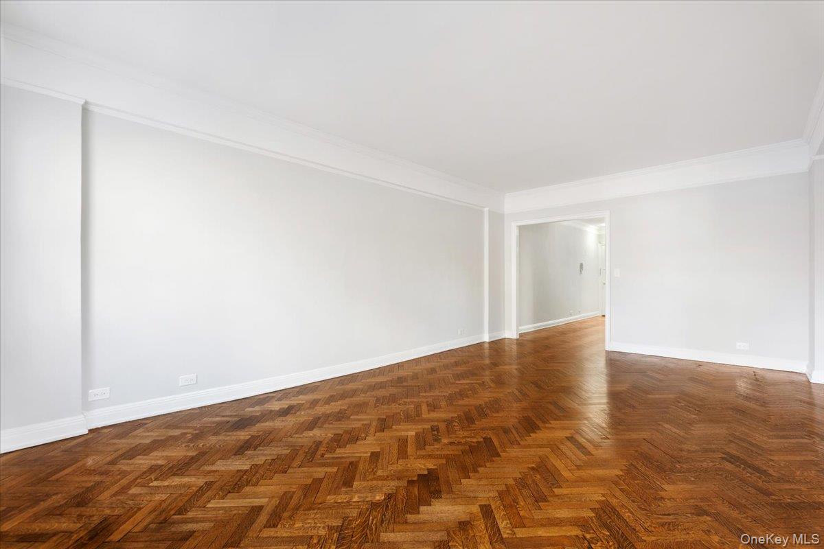 45 Popham Road, Unit 1E Scarsdale, NY 10583 - Photo 7 of 24 a view of an empty room